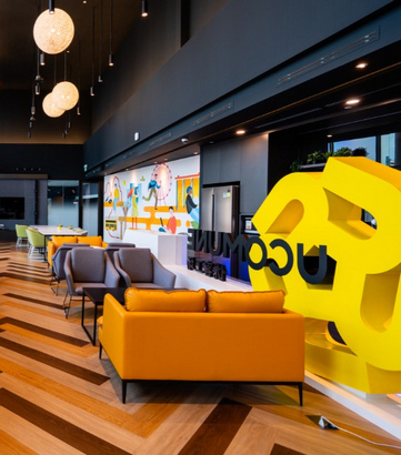 UClub Central - Bugis Junction - interior view 4